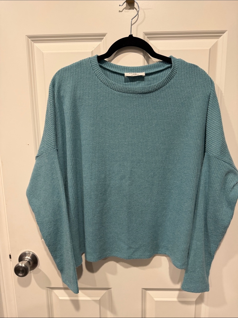 Zenana Outfitters Seafoam Ribbed Crewneck Pullover